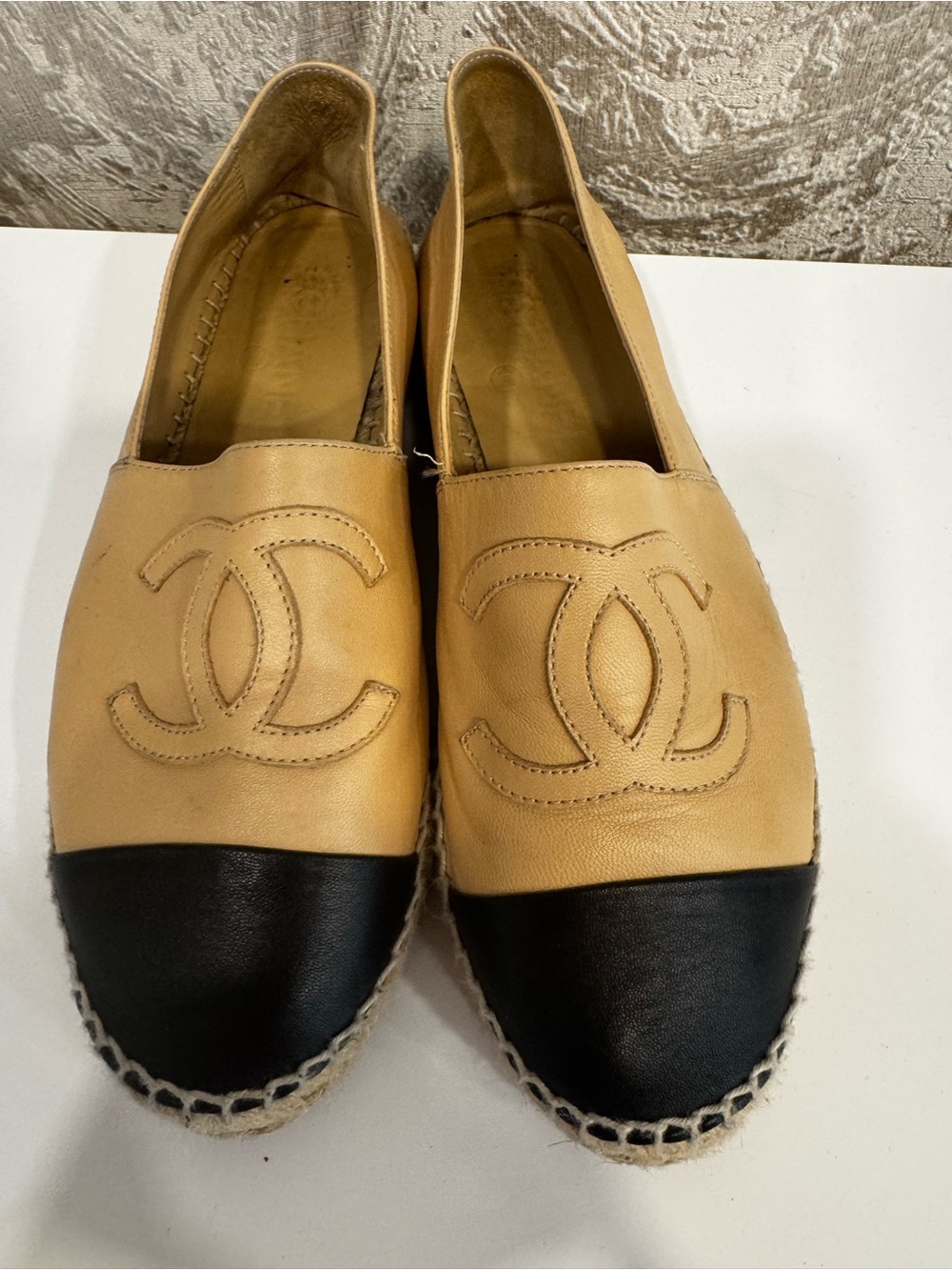 CHANEL Two-Tone Leather Espadrille Flats - Tan and Black
